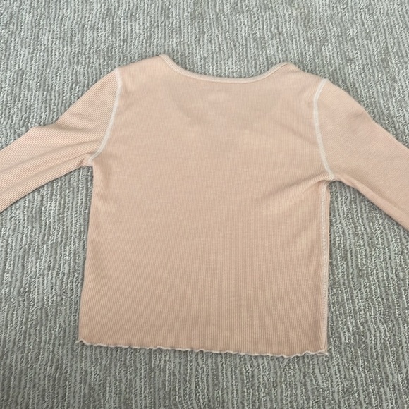 Light pink, American Eagle long sleeve top - Picture 4 of 4